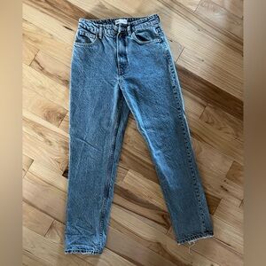 Zara Women’s Dark Blue Jeans